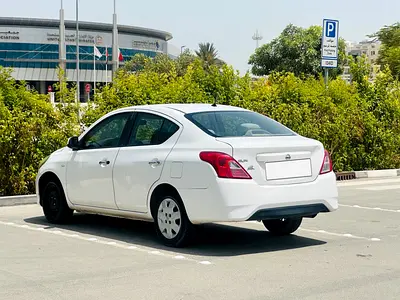 2022 Nissan SUNNY 缩略图 3