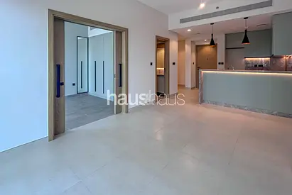 Brand New | Bright + Spacious | Study | Negotiable
