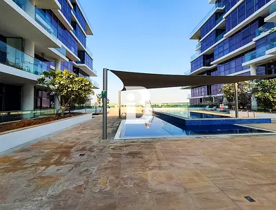 Modern Living | Pool View | High Floor