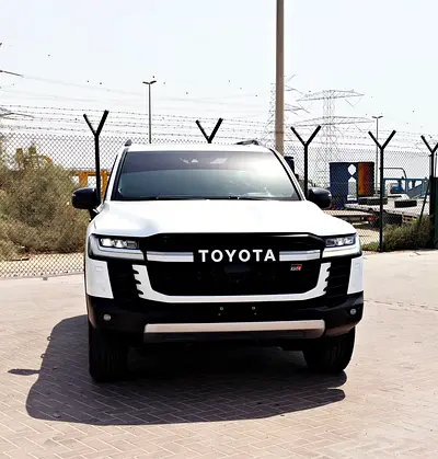 Toyota Land Cruiser GR Sport 2023 GCC Specs