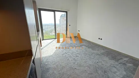 Modern Living*High Floor*Studio on rent