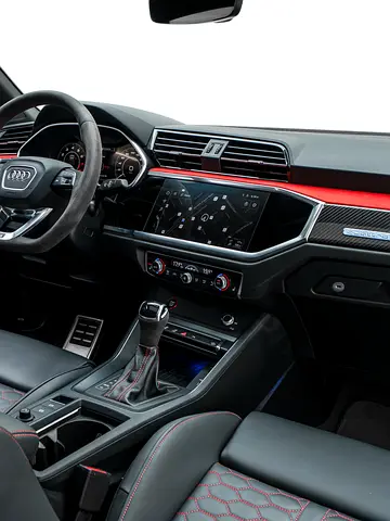صورة مصغرة 16 لـ 2024 AUDI RS Q3