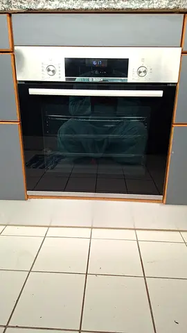 Bosch built in electric oven latest model neat and clean good condition same like new condition