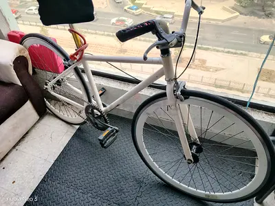 Single-Speed Fixed Gear Bike - White,high voltage ⚡ brand Good Condition
