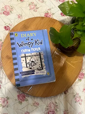 Diary of a Wimpy Kid: Cabin Fever (Hardcover)