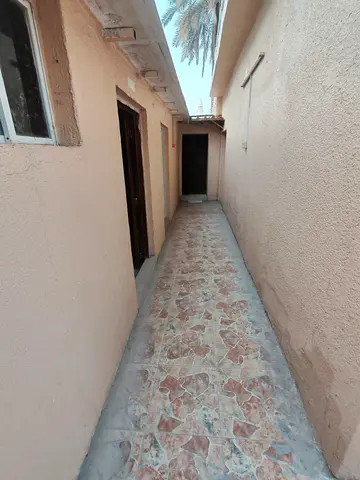 BALCONY | 2 FLOOR FAMILY | BACHELORS