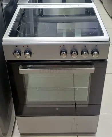 Hoover electric cooker for sell 60by60cm 💯 good working