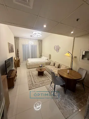 Bills Included I Upgraded I Luxury Furnished Studio