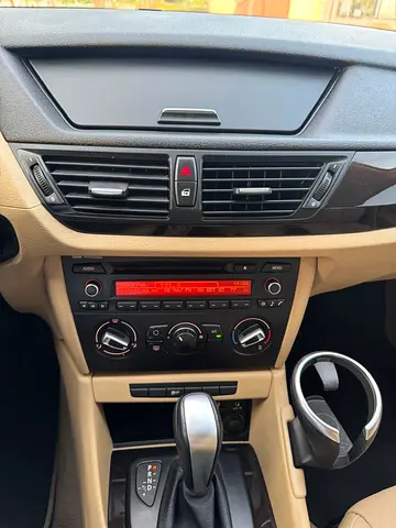 2014 BMW X1 缩略图 18