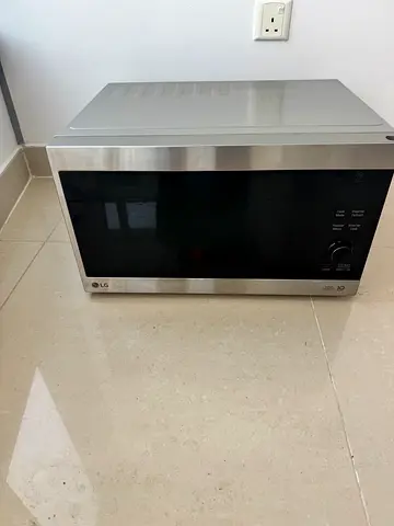 LG Stainless Steel Countertop Microwave - Good Condition