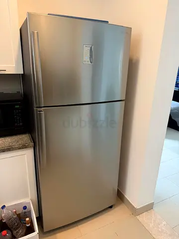 Samsung 720 litters Silver Top-Freezer Refrigerator - Good Working Condition