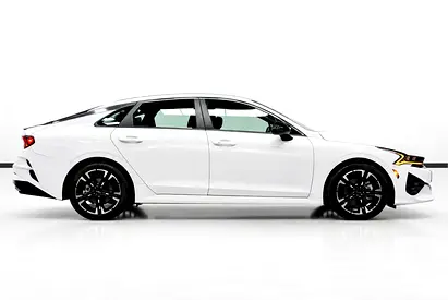 صورة 5 لـ 2025 KIA K5