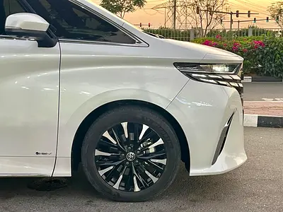 2024 Toyota ALPHARD 照片 8