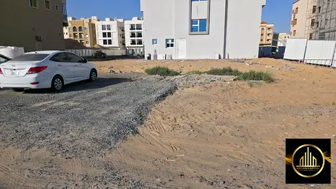 Residential and commercial plot (G+3) with an area of 512 square metres, freehold, open to all