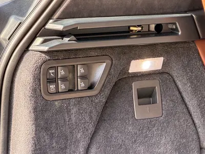 2024 BMW X7 — миниатюра 18
