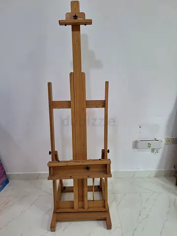 Solid Wood Adjustable Artist Easel (6 feet height) - Studio Floor Standing