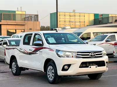 Toyota Hilux Double Cab GLX 2023 | GCC Specs | Low Mileage | Excellent Condition