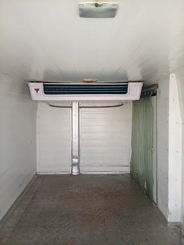 صورة 15 لـ 2021 Nissan URVAN