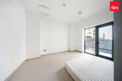 Spacious 1 BHK| Enjoy 1 month for free| Near Metro