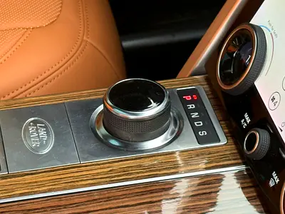2019 LAND Rover RANGE ROVER thumbnail 13