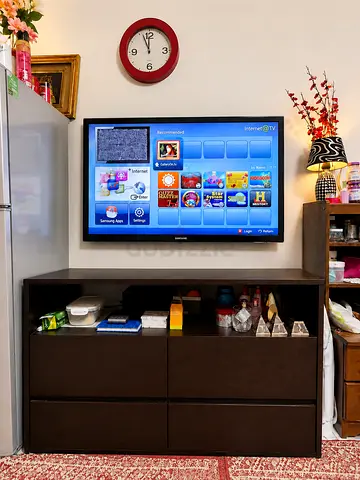Samsung LED TV (model UA46C6900) - used, working