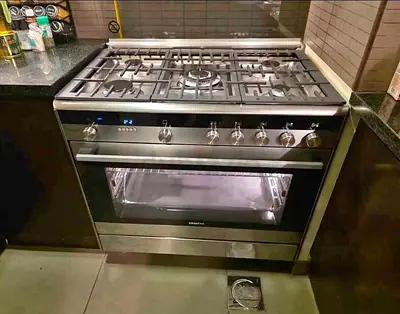 Stainless Steel Siemens 90cm Gas Cooker with Electric Oven - Good Condition