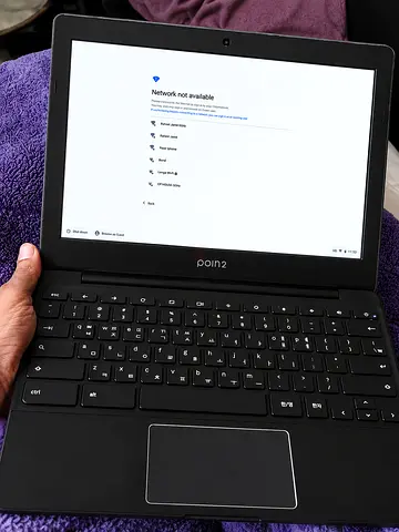 Poin2 Chromebook 11 with charger