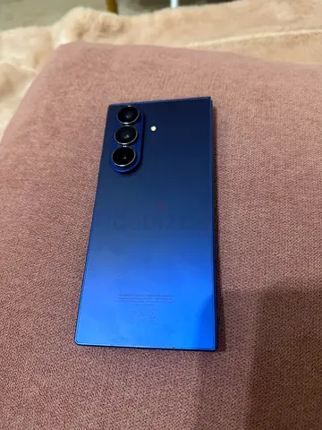 Samsung Galaxy Z Fold7 256GB Blue (TDRA) – Excellent Condition