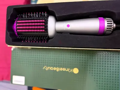 Hair dryer brush