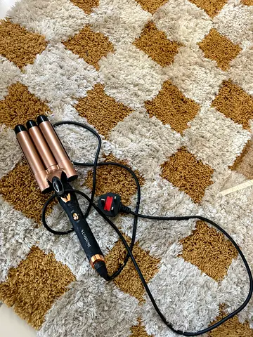 Hair curling iron
