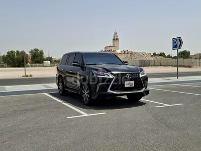 AED 3891/month | 2018 Lexus LX-Series LX 570 Platinum | GCC Specs | Ref#494409