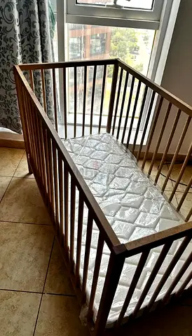IKEA Baby Crib with Mattress - Just like new