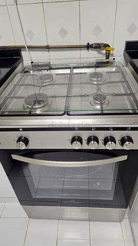 Cooking range