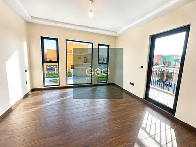 Corner Villa | Back-to-Back | Spacious