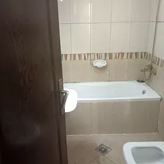 Bedspace available for south Indian bachelor