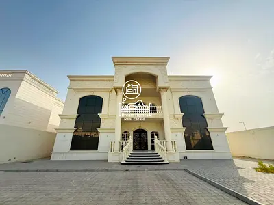 Nice and clean villa available for rent in Madinat Riyadh