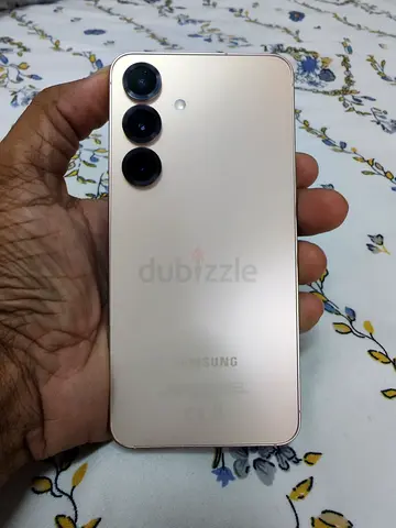 Galaxy S25 AI Dual SIM Pinkgold 12GB RAM 256GB 5G - Middle East version,