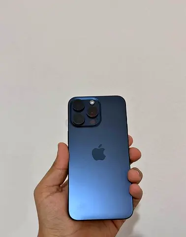 iPhone 15 Pro Max 256 GB TDRA - With Box Deep Blue (Good Condition)