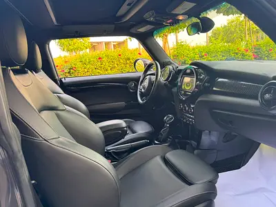 صورة 9 لـ 2018 MINI COOPER