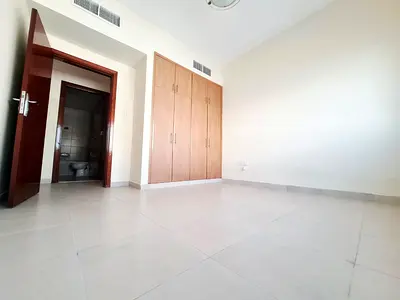 Short offer 1month free 2bhk family buiding NEAR TO BUS STOP only 40000
