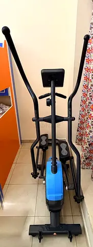 Elliptical Machine Brand New Condition barely used