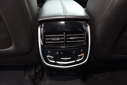 2013 Cadillac XTS 照片 19