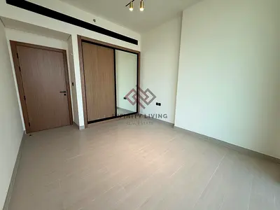 Lowest Price - 1 Bedroom with Fitted kitchen - Ready To Move