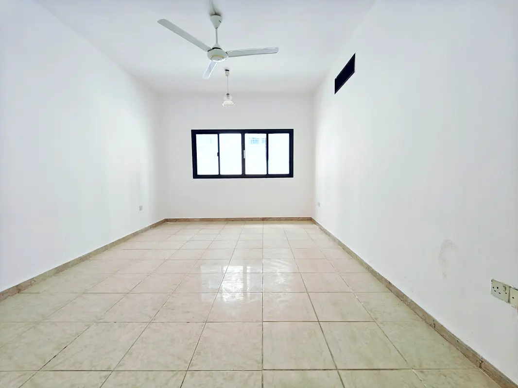 Spacious 1-BHK // Close To Metro// Neat & CLEAN