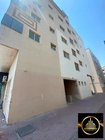 بناية للبيع بعجمان الجرف 2