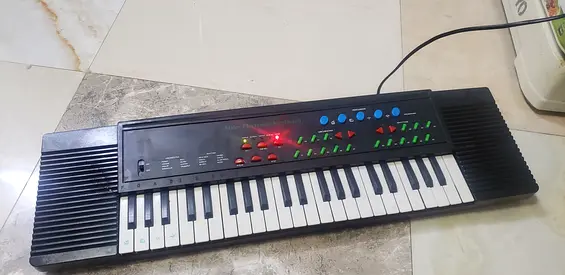 Piano  keyboard