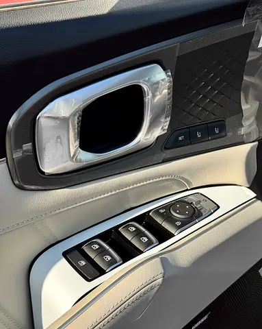 2026 KIA SORENTO thumbnail 16