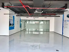 Reputable building - Near GGICO metro station- Can be used as office or shop