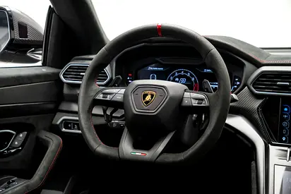 صورة مصغرة 7 لـ 2024 Lamborghini URUS