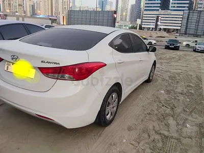 Hyundai Elantra SE 2012 | GCC Specs | Well Maintained